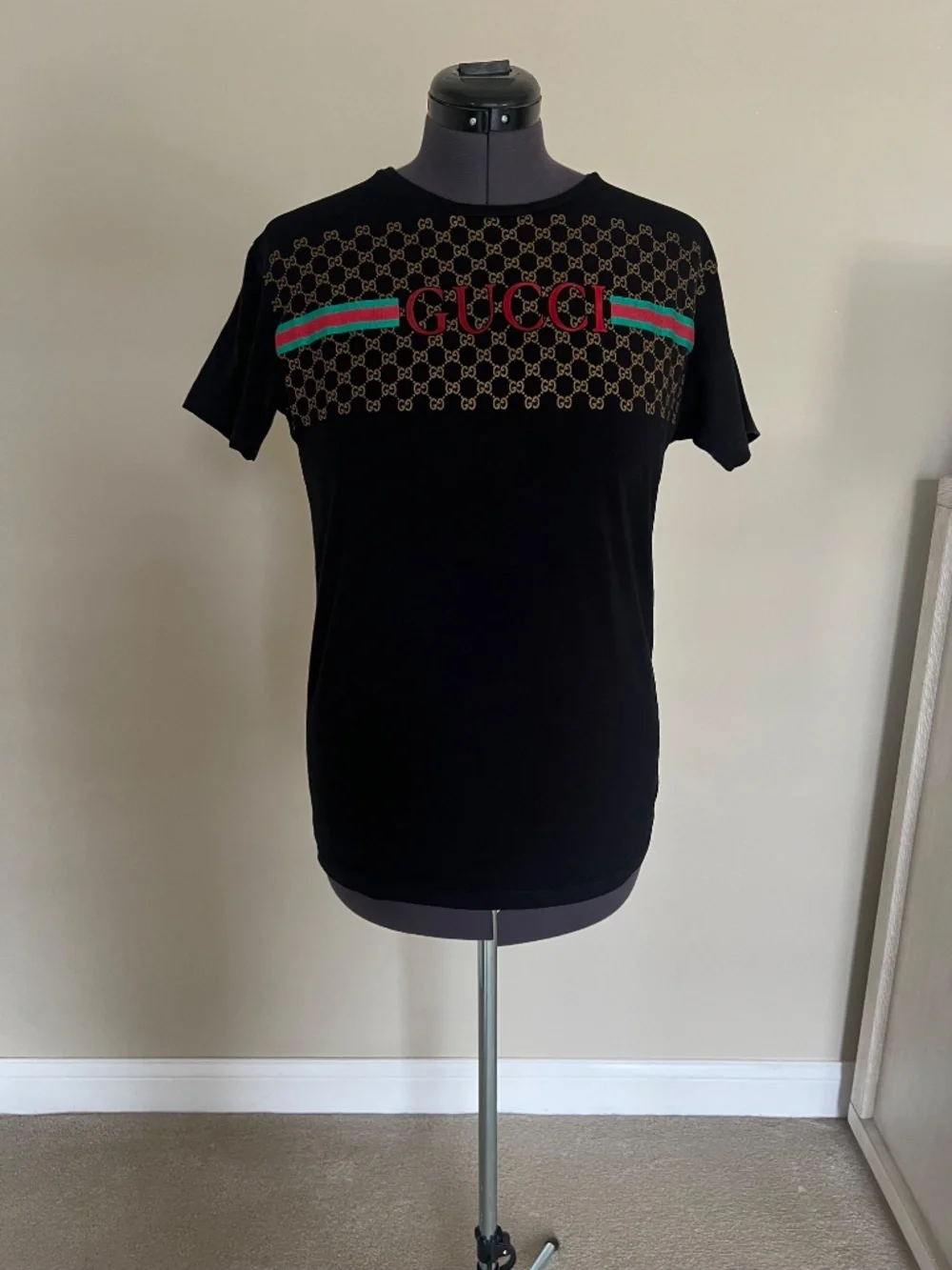 GUCCI Mens T-Shirt Size L Logo Black Check Photos!